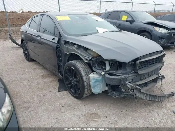 3FA6P0HD7KR231452 2019 FORD FUSION - Image 1