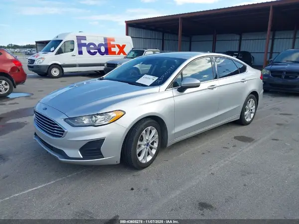3FA6P0HD7KR239454 2019 FORD FUSION - Image 2