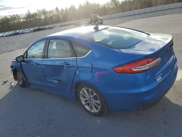 3FA6P0HD7KR243410 2019 FORD FUSION - Image 2