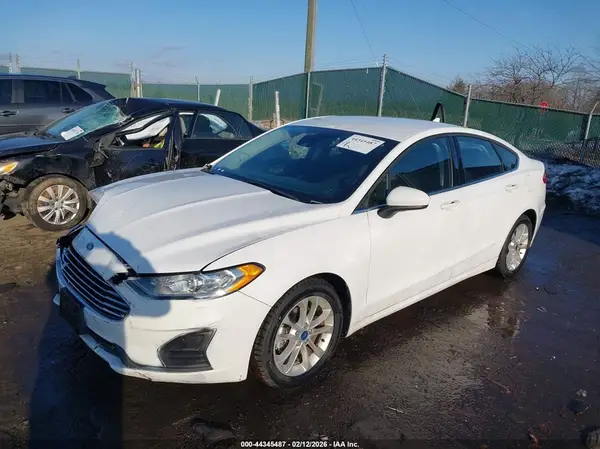 3FA6P0HD7KR247263 2019 FORD FUSION - Image 2