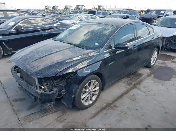 3FA6P0HD7KR276410 2019 FORD FUSION - Image 2
