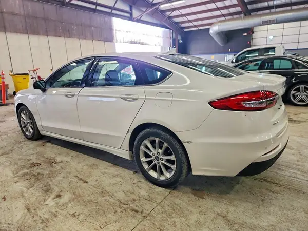 3FA6P0HD7LR101835 2020 FORD FUSION - Image 2