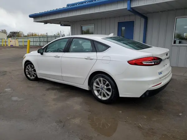 3FA6P0HD7LR105058 2020 FORD FUSION - Image 2