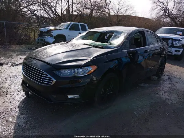 3FA6P0HD7LR107067 2020 FORD FUSION - Image 2