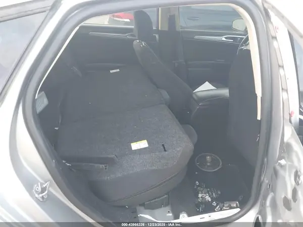 3FA6P0HD7LR108199 2020 FORD FUSION - Image 8