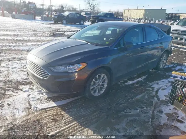 3FA6P0HD7LR109496 2020 FORD FUSION - Image 2