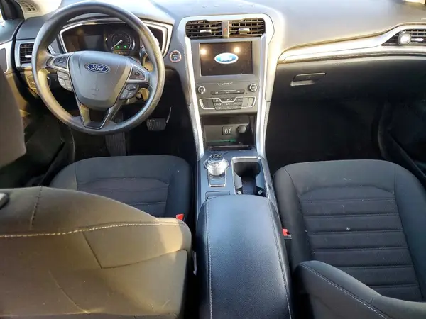 3FA6P0HD7LR110664 2020 FORD FUSION - Image 8