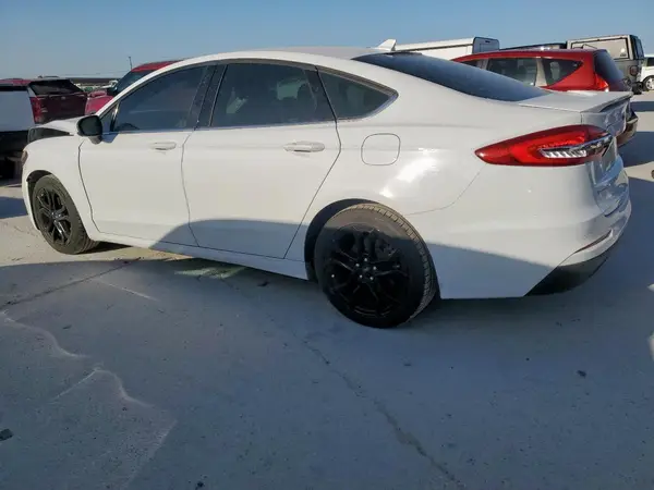 3FA6P0HD7LR110969 2020 FORD FUSION - Image 2