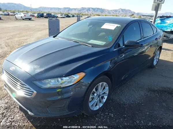3FA6P0HD7LR113645 2020 FORD FUSION - Image 2