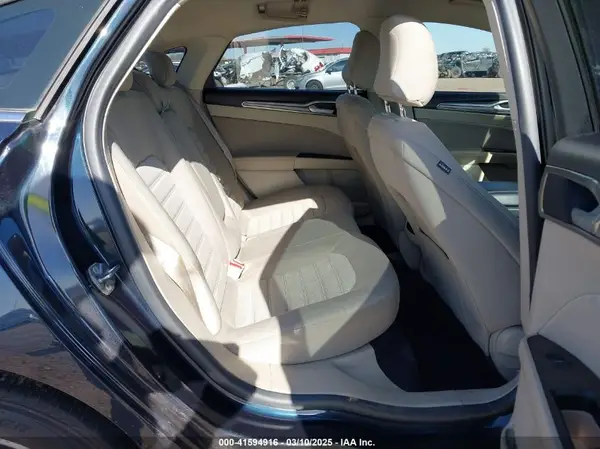 3FA6P0HD7LR113645 2020 FORD FUSION - Image 8