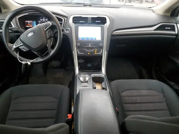 3FA6P0HD7LR120319 2020 FORD FUSION - Image 8