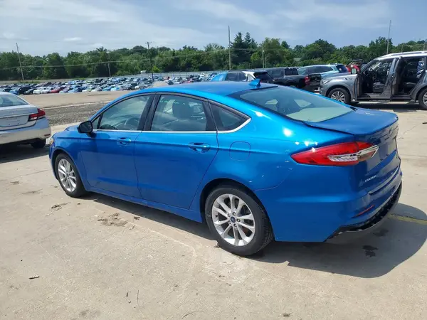 3FA6P0HD7LR126783 2020 FORD FUSION - Image 2