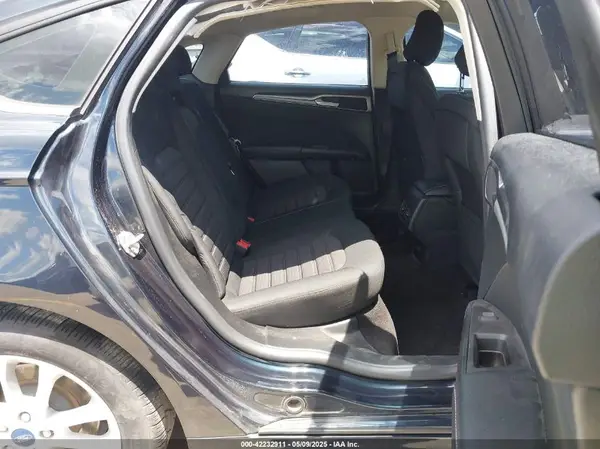 3FA6P0HD7LR135533 2020 FORD FUSION - Image 8