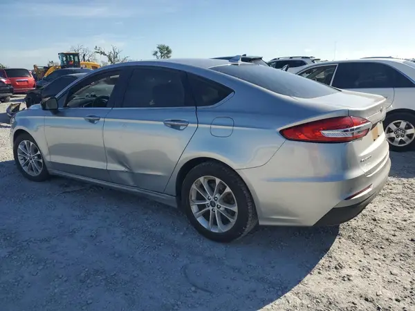 3FA6P0HD7LR143910 2020 FORD FUSION - Image 2