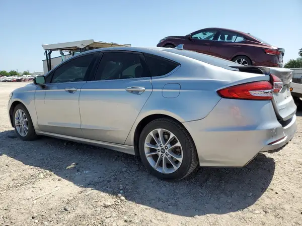 3FA6P0HD7LR147679 2020 FORD FUSION - Image 2