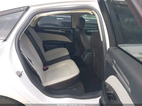 3FA6P0HD7LR148007 2020 FORD FUSION - Image 8