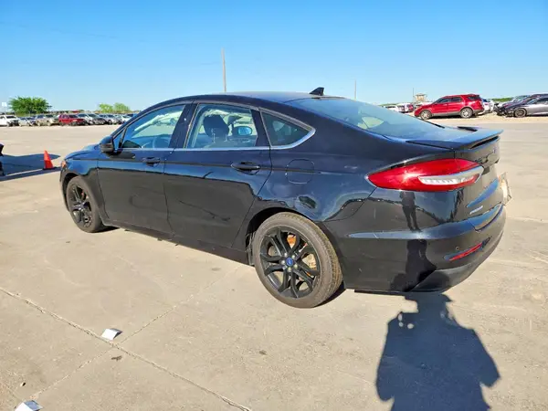 3FA6P0HD7LR148055 2020 FORD FUSION - Image 2