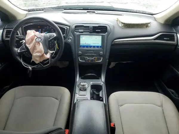 3FA6P0HD7LR160884 2020 FORD FUSION - Image 8