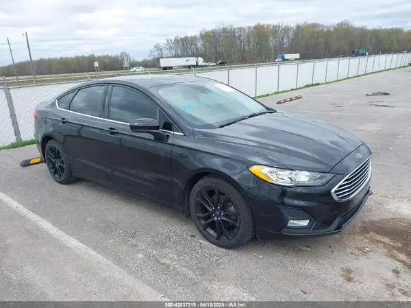 3FA6P0HD7LR164398 2020 FORD FUSION - Image 1