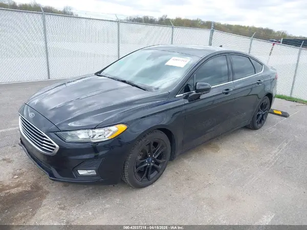3FA6P0HD7LR164398 2020 FORD FUSION - Image 2