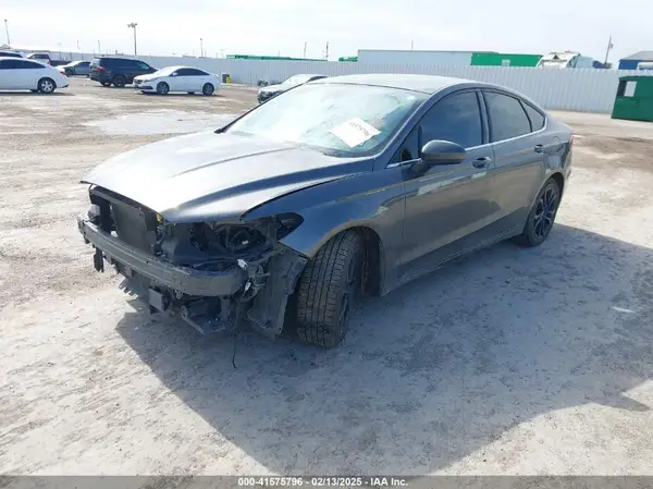3FA6P0HD7LR169021 2020 FORD FUSION - Image 2