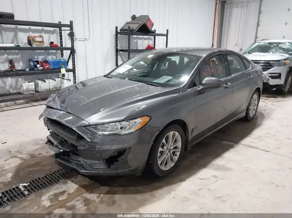3FA6P0HD7LR170573 2020 FORD FUSION - Image 2
