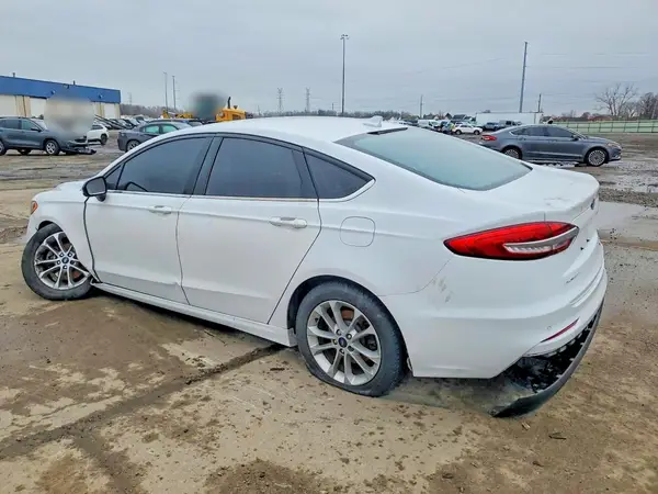 3FA6P0HD7LR179645 2020 FORD FUSION - Image 2