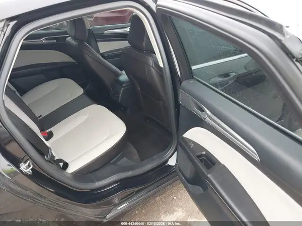 3FA6P0HD7LR180729 2020 FORD FUSION - Image 8