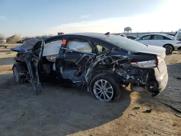 3FA6P0HD7LR185543 2020 FORD FUSION - Image 2