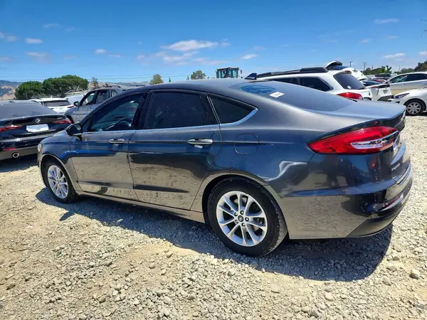3FA6P0HD7LR189592 2020 FORD FUSION - Image 2
