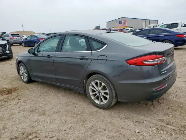 3FA6P0HD7LR197062 2020 FORD FUSION - Image 2