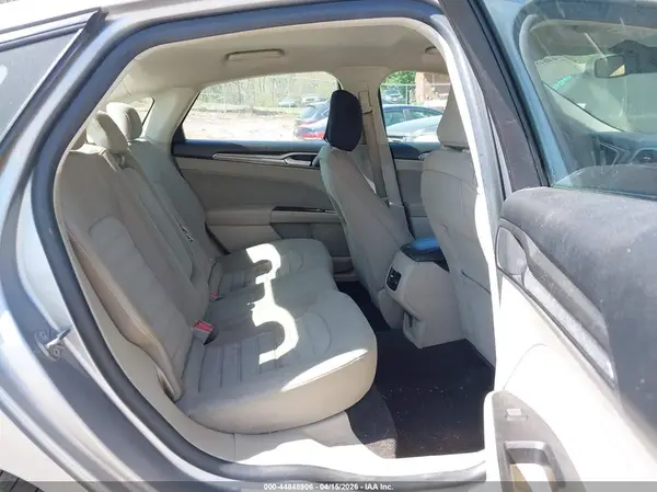 3FA6P0HD7LR197109 2020 FORD FUSION - Image 8