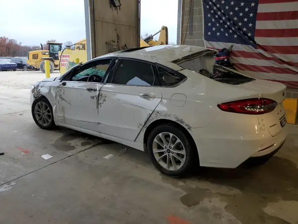 3FA6P0HD7LR202549 2020 FORD FUSION - Image 2