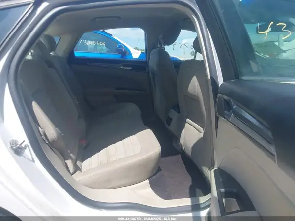 3FA6P0HD7LR218475 2020 FORD FUSION - Image 8