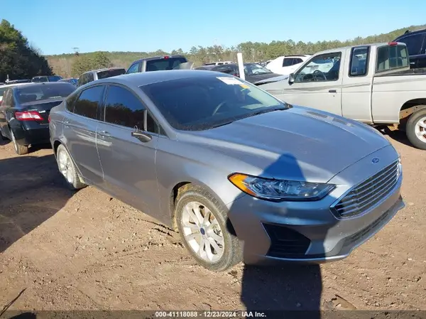 3FA6P0HD7LR218539 2020 FORD FUSION - Image 1