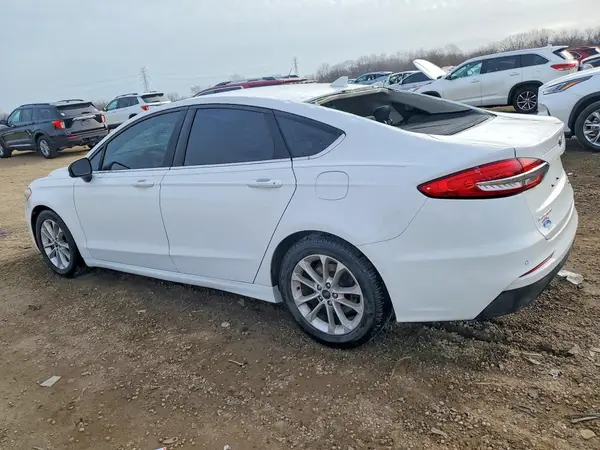 3FA6P0HD7LR218931 2020 FORD FUSION - Image 2