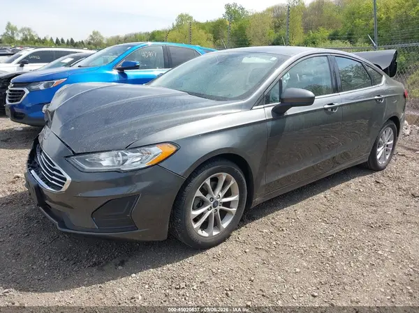 3FA6P0HD7LR219755 2020 FORD FUSION - Image 2