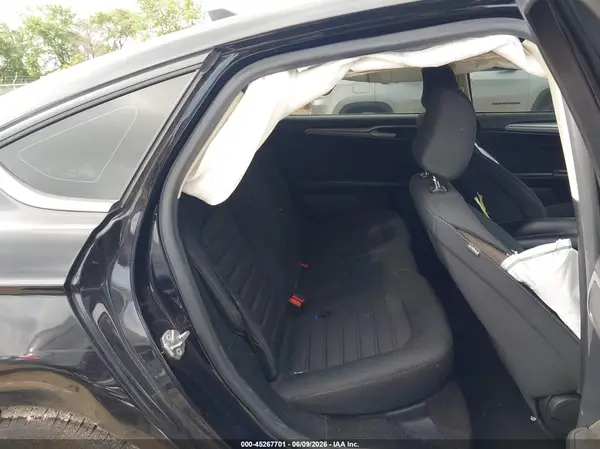 3FA6P0HD7LR228889 2020 FORD FUSION - Image 8