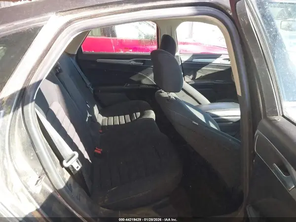 3FA6P0HD7LR233784 2020 FORD FUSION - Image 8