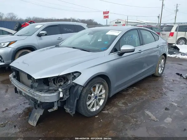 3FA6P0HD7LR234501 2020 FORD FUSION - Image 2