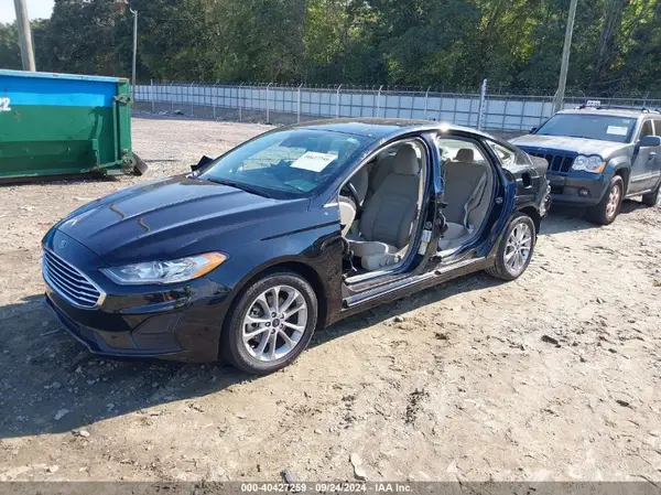 3FA6P0HD7LR236183 2020 FORD FUSION - Image 2