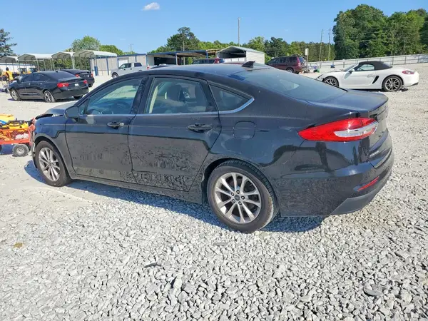 3FA6P0HD7LR237415 2020 FORD FUSION - Image 2
