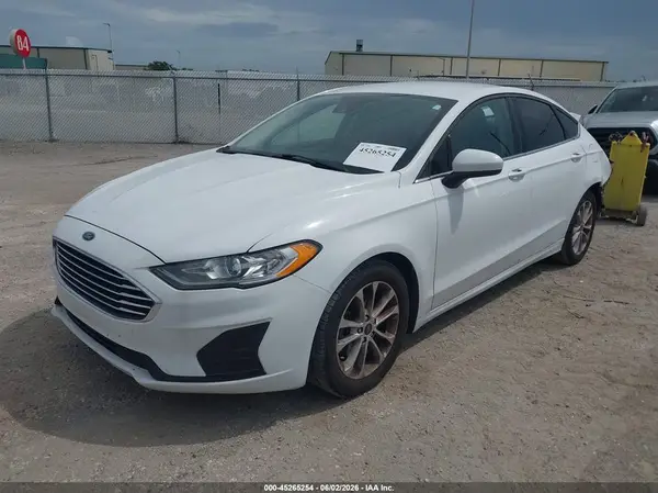 3FA6P0HD7LR238662 2020 FORD FUSION - Image 2