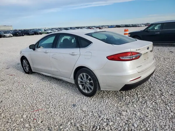 3FA6P0HD7LR245269 2020 FORD FUSION - Image 2