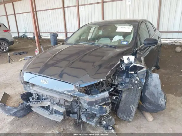 3FA6P0HD7LR245563 2020 FORD FUSION - Image 2