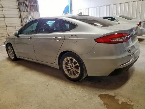 3FA6P0HD7LR246423 2020 FORD FUSION - Image 2
