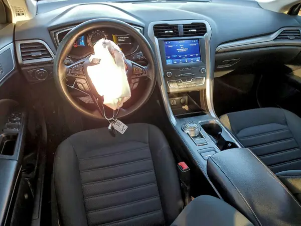 3FA6P0HD7LR252206 2020 FORD FUSION - Image 8