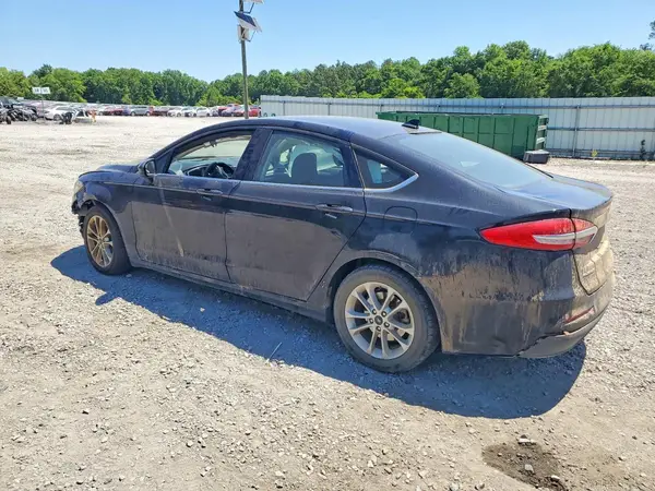 3FA6P0HD7LR252660 2020 FORD FUSION - Image 2