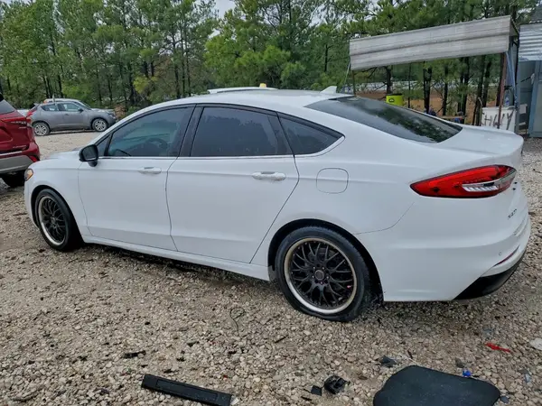 3FA6P0HD7LR255896 2020 FORD FUSION - Image 2