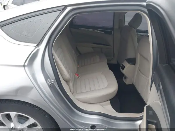 3FA6P0HD7LR258846 2020 FORD FUSION - Image 8